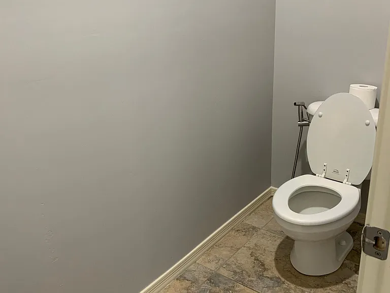 Master Private Toilet Room