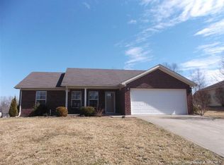 4612 Meadow Springs Dr, Jeffersonville, IN 47130