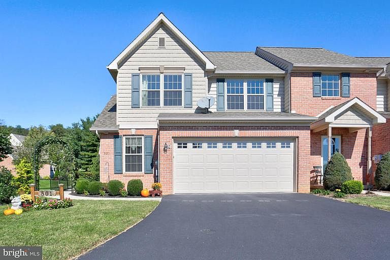 501 Hillside Dr Mountville, PA, 17554 Apartments for Rent Zillow