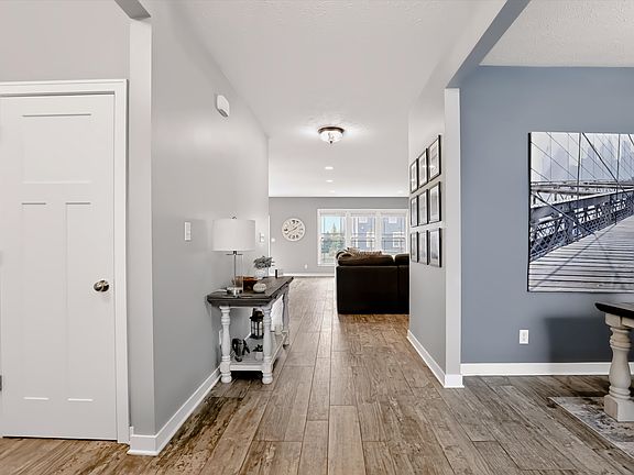 4th image of 15120 Gallop Ln