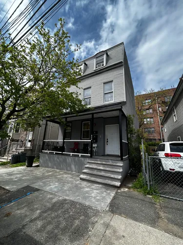 307 Van Houten St #1A Photo 1