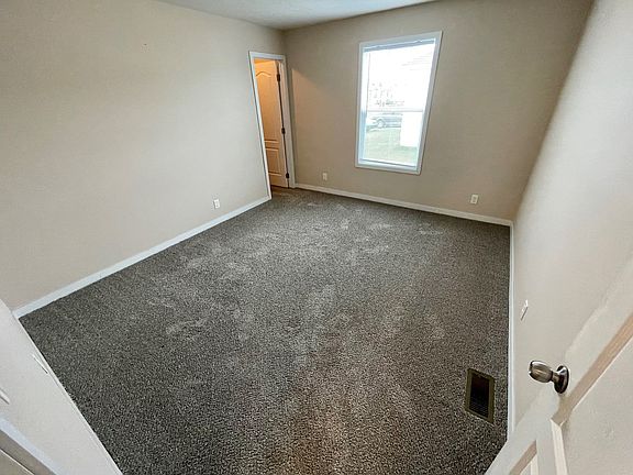 5th image of 1132 Hunters Glen Blvd #367