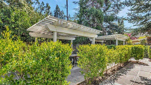 2 gazebos for 4 tenants.