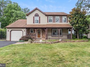 204 Wyckford Dr, Perkasie, PA 18944