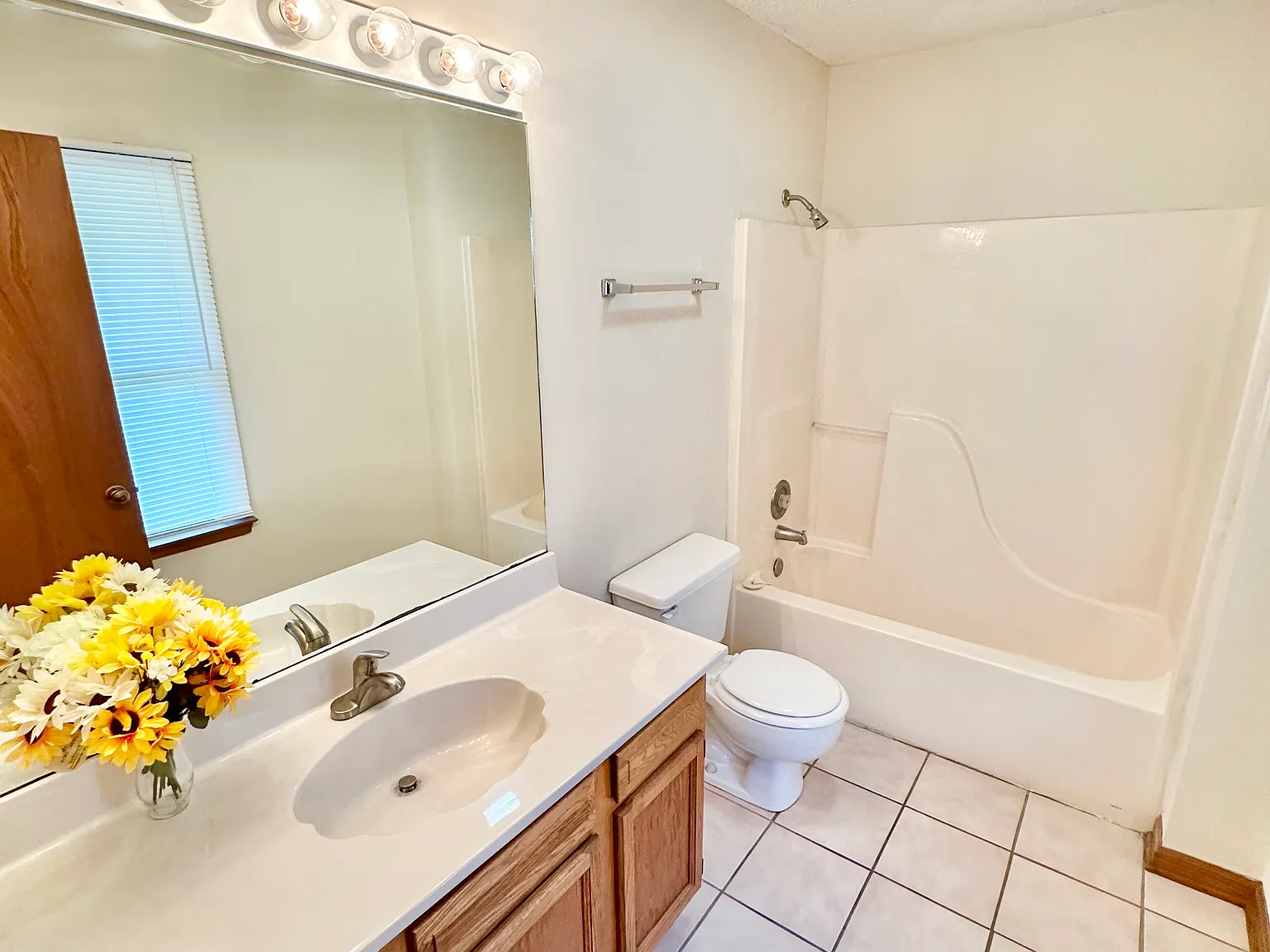 1290 Milligan Hwy — Photo 4