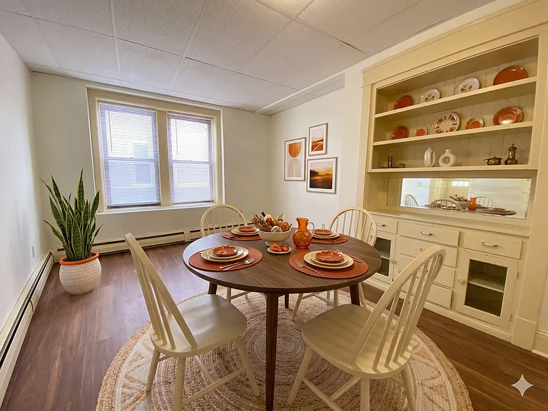 610 Union St #104 — Photo 21