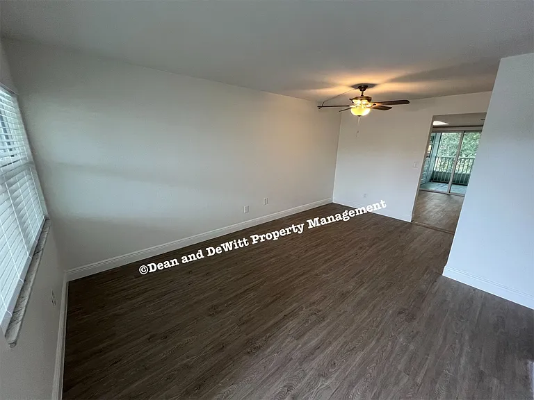 5860 37th Ave N #10 — Photo 7