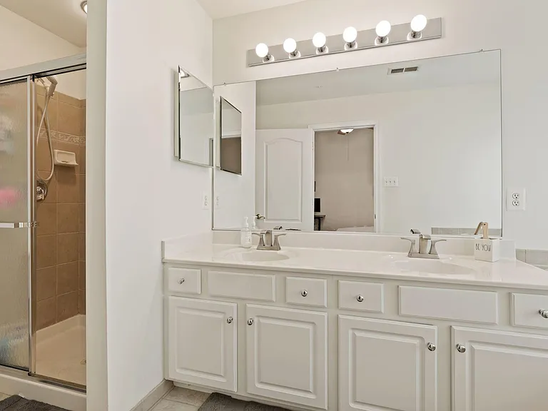 10223 Rutland Round Rd — Photo 32
