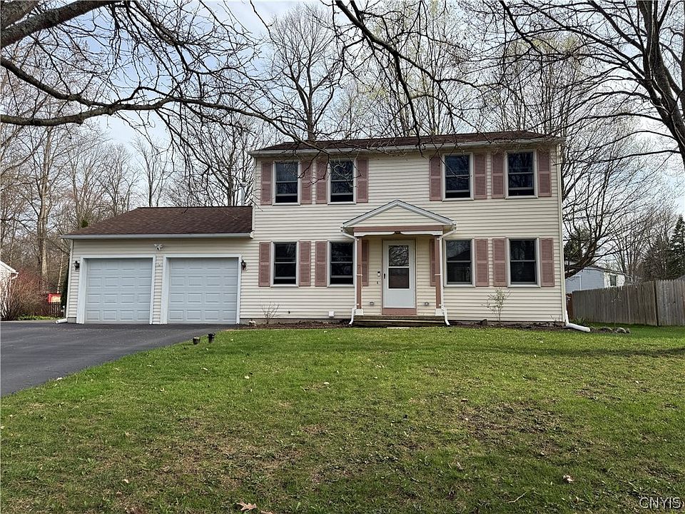 1st image of 7 Athena Dr
