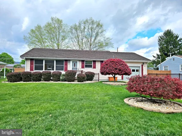 116 Cherry Ave, Tyrone, PA 16686