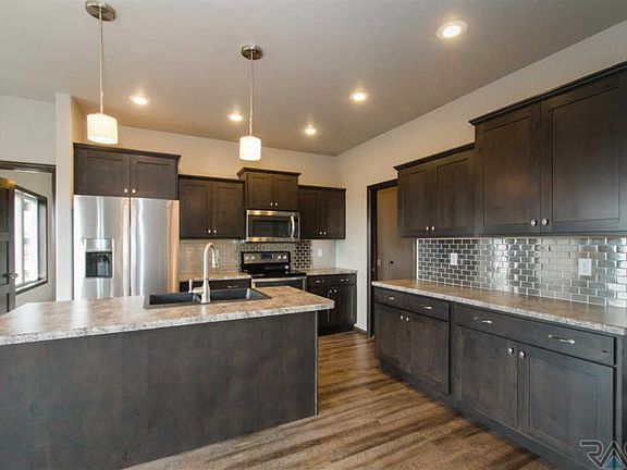 5th image of 6325 S Badlands Ct