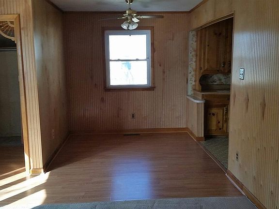 4th image of 22 Dorset Ave