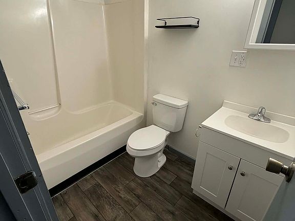5th image of 5224 W Seneca St #7
