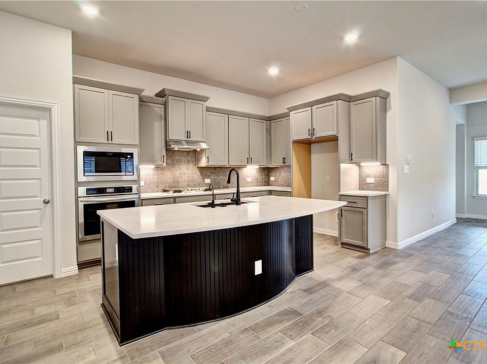 1st image of 1627 Seekat Dr