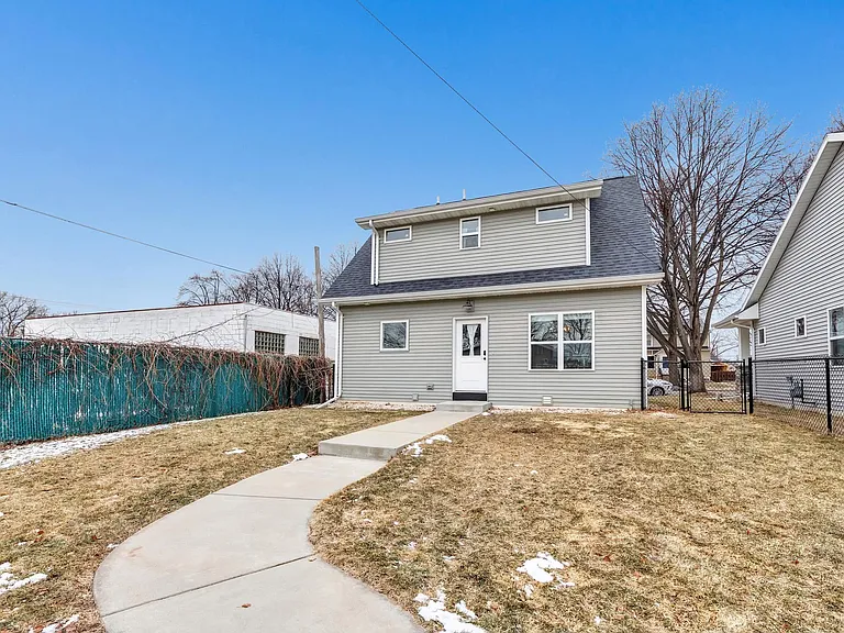 1231 S Greenwood Ave — Photo 7
