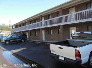 112 Pineview Dr APT 2, Kernersville, NC 27284