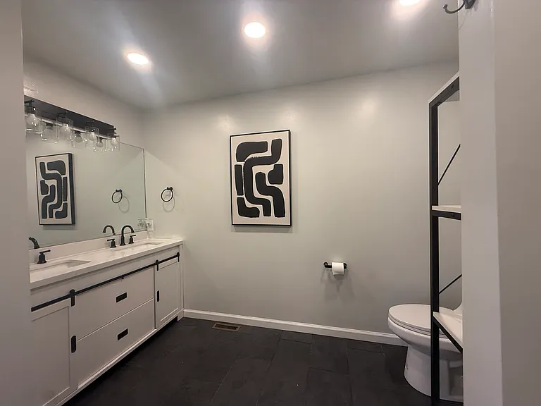 1319 Mohr Cir — Photo 18