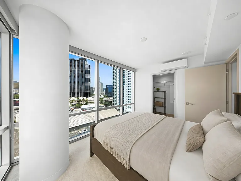 555 South St #11111 — Photo 2