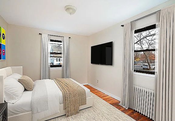 4th image of 90-20 Winchester Blvd #2C