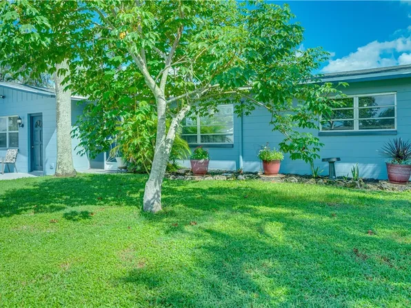 2127 Dover Ave, Fort Myers, FL 33907