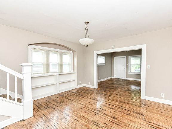 4th image of 837-839 N Dequincy St