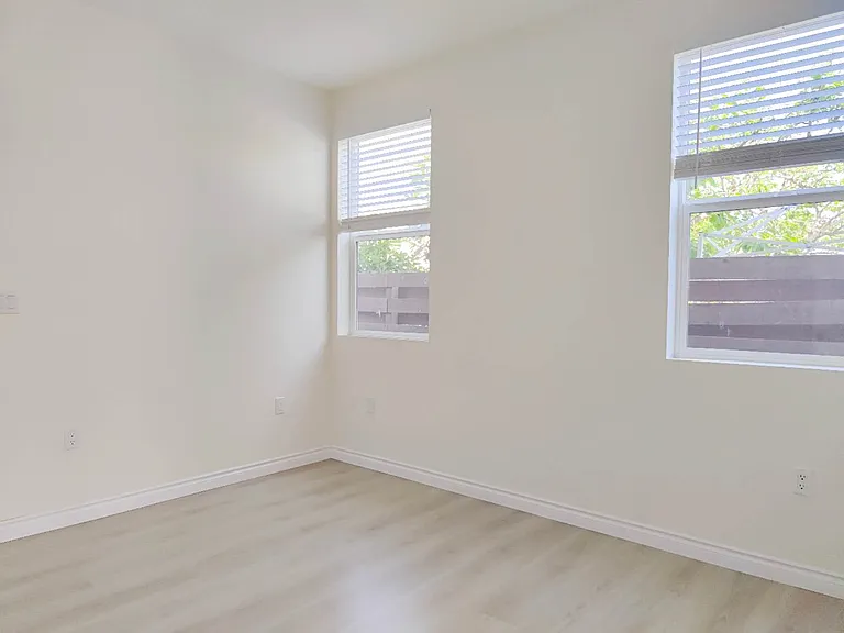 502 N Campbell Ave #502 — Photo 6