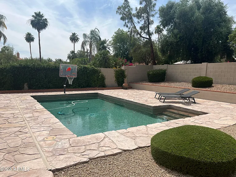 5508 E Kelton Ln — Photo 39
