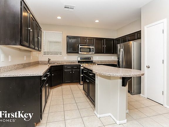 4th image of 7711 Gatsby House St
