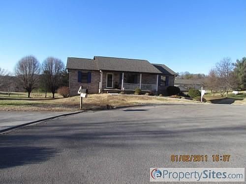 5th image of 3111 Chester Hill Ct