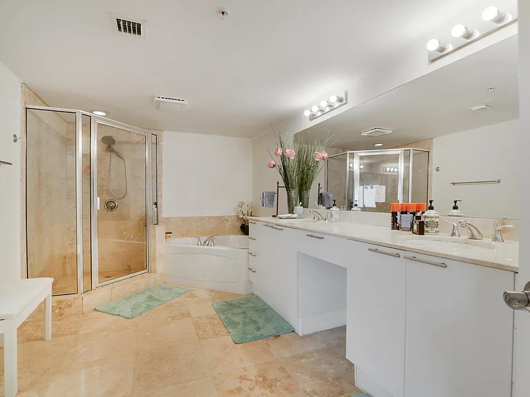 16699 Collins Ave #3204 — Photo 17