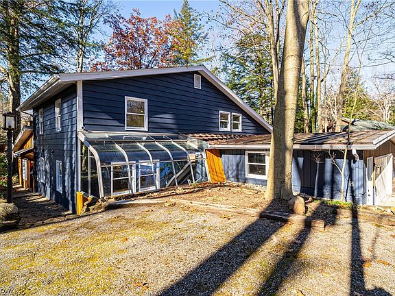 2nd image of 4281 Forest Ridge Dr