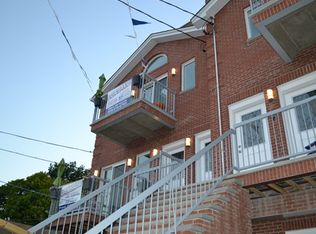 2438 E 11th St #3B, Brooklyn, NY 11235