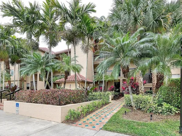 2400 Feather Sound Dr APT 534, Clearwater, FL 33762