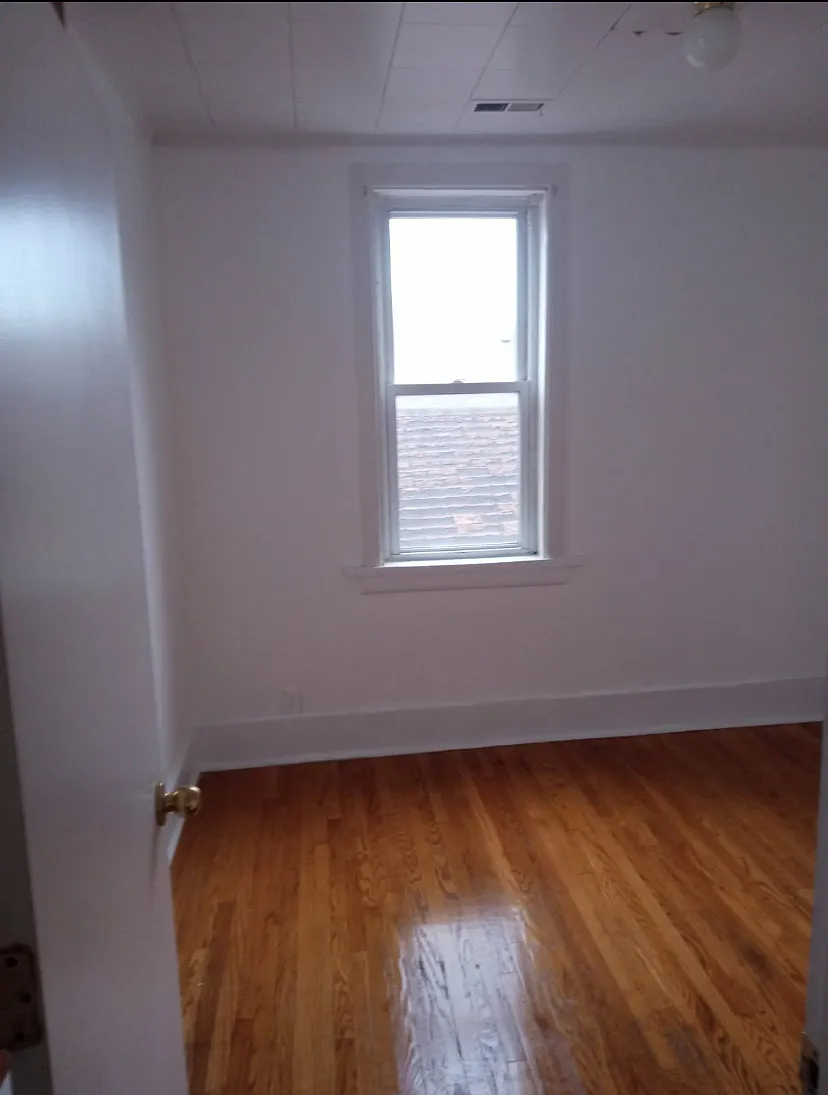 2 bed, 800 sqft, $1,150 — Photo 4