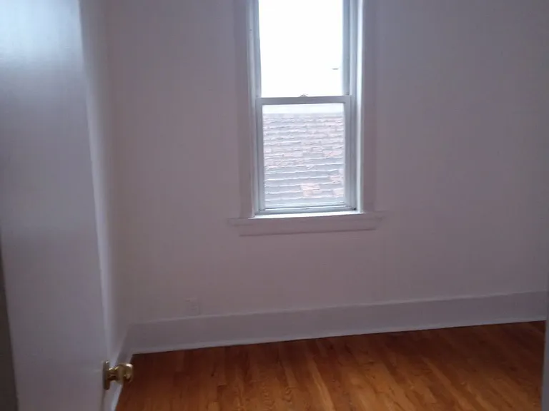 4731 Tod Ave #2A — Photo 4