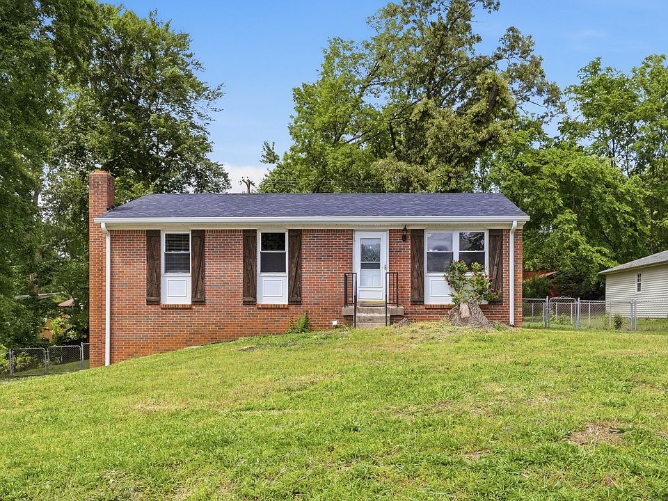 1st image of 307 Southern Dr