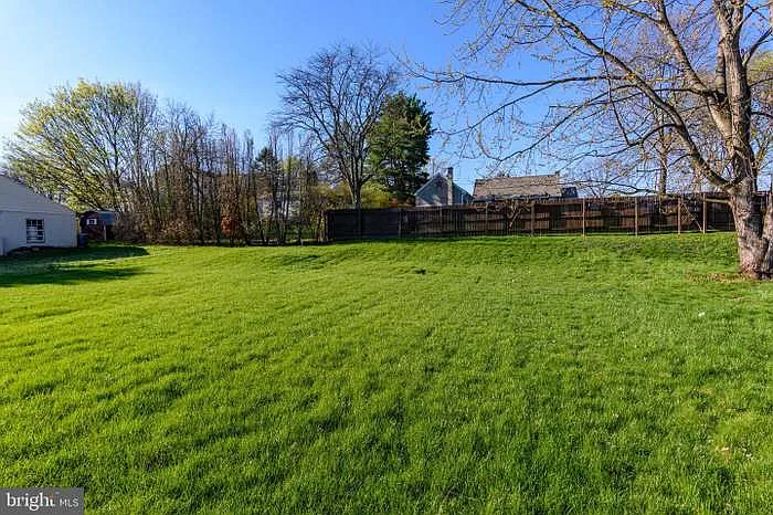 6108 Blue Grass Ave — Photo 20