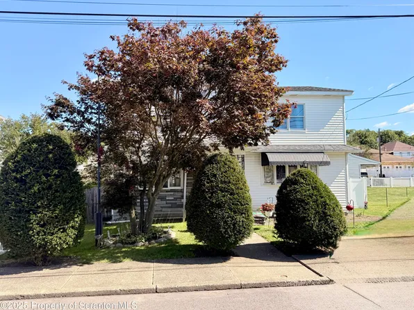 307 Charles St, Old Forge, PA 18518