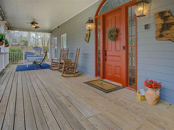 5th image of 2790 Tucker Mill Rd SW