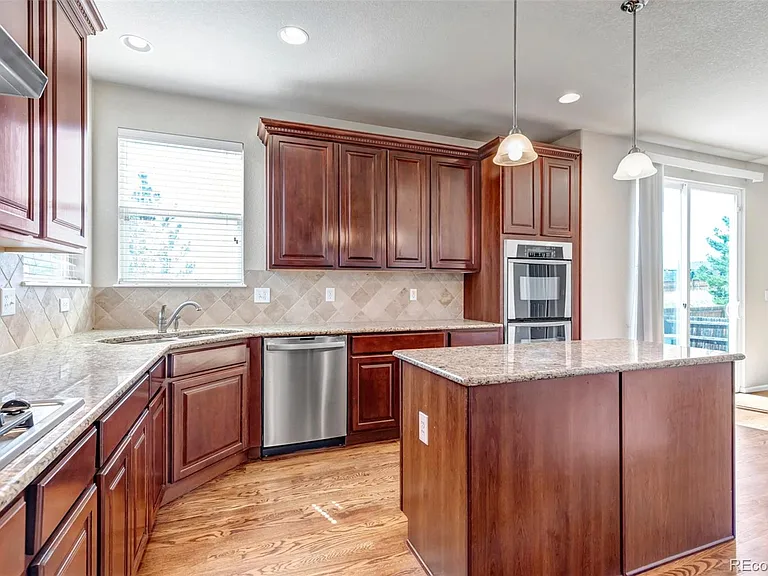 17016 Pale Anemone St — Photo 10