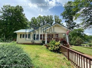 1520 Darien Blvd, Winston Salem, NC 27105