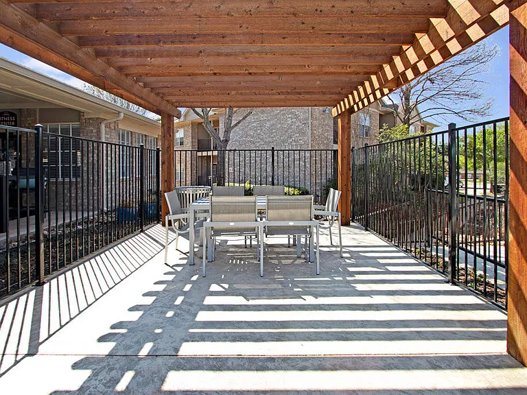 Arbors at Wolf Pen Creek Apartments — Photo 6