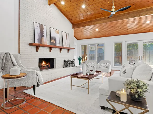 2407 Hogans Hl, McKinney, TX 75072