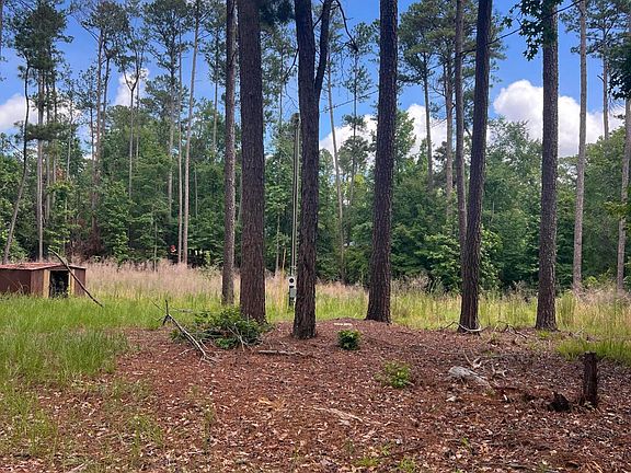 2nd image of 1048 Pawnee Dr Lot 110 & 111