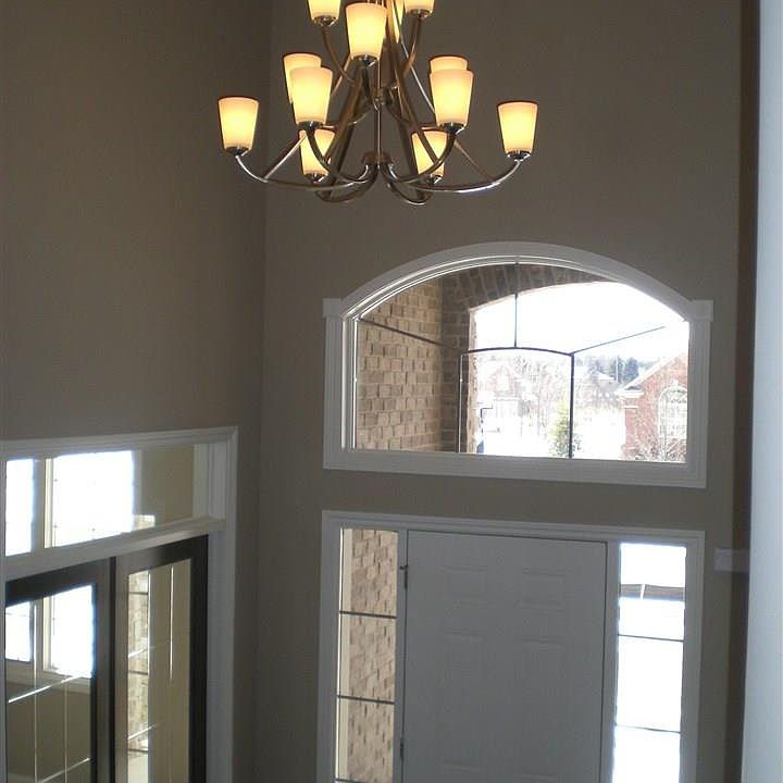 1st image of 6421 Creekside Ln