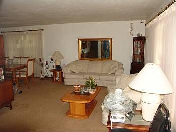 2nd image of 1021 Roanoke Ct