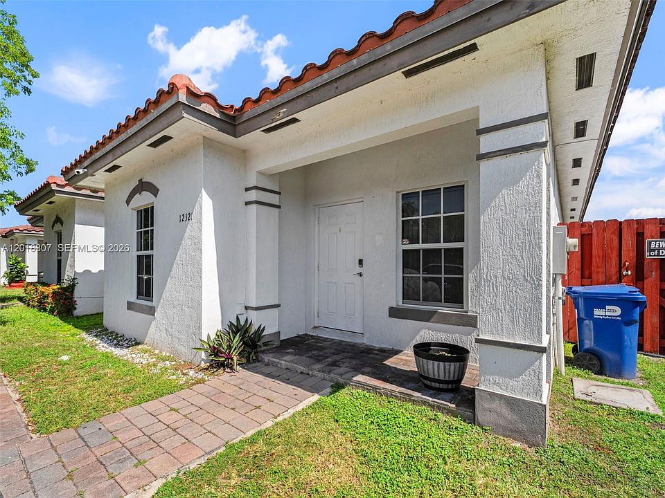 1st image of 12321 SW 214th Ter