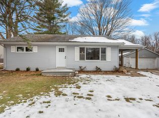 402 S Washington St, Saybrook, IL 61770