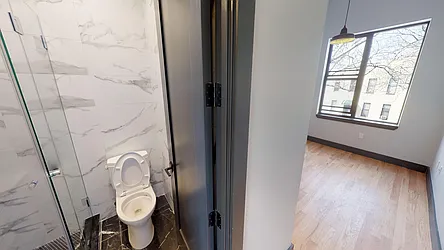 Rented by Rennit Inc.