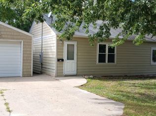 2000 Boston Ave, Spirit Lake, IA 51360
